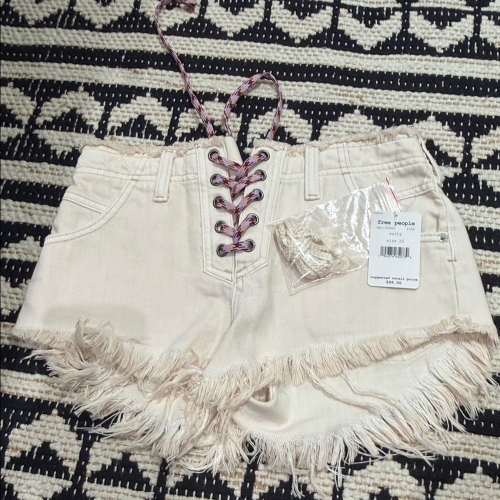 Nwt Free People Cream Fringe Lace-Up Jean Shorts - Picture 4 of 5